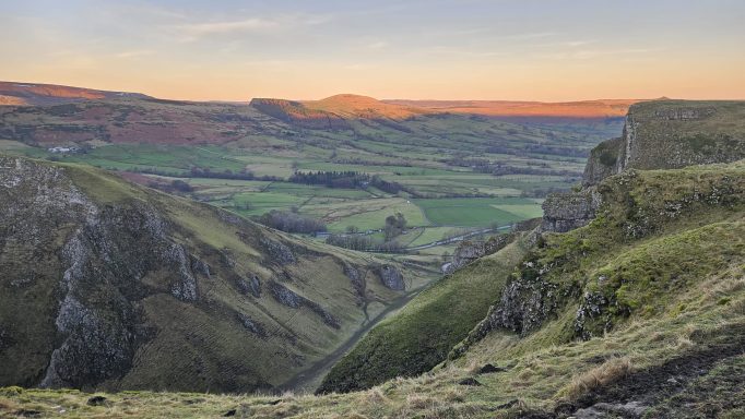 castleton holiday cottage