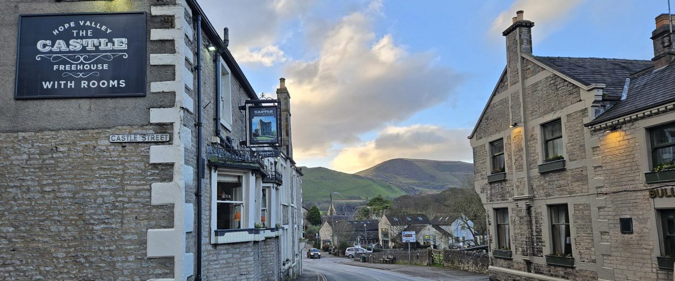 Buttercup Holiday Cottage pub guide