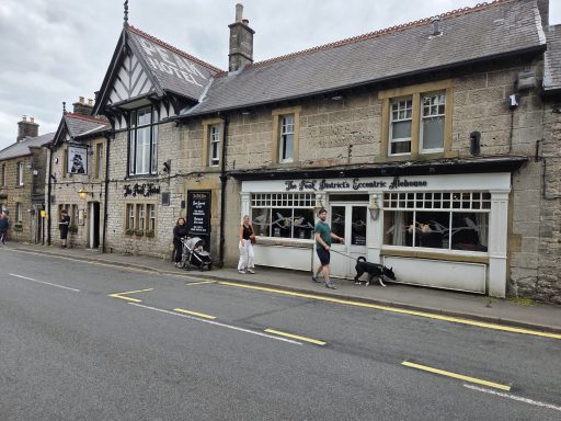 The Peak Hotel pub Castleton